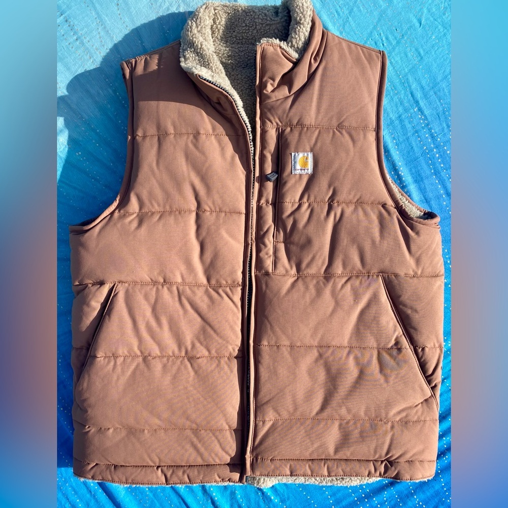 Women's Carharrt Montana Reversible Relaxed Fit Insulated Puffer Vest NWOT
